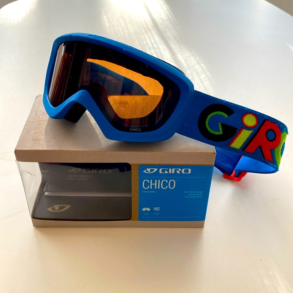 Used Giro Chico Youth Snow Goggle - small
